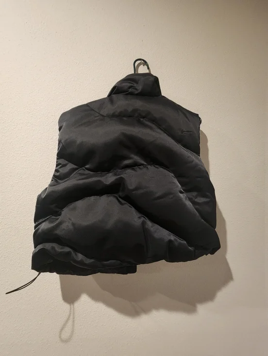 Women's Nike Sportswear Swoosh Series Oversized Down Gilet - Picture 15 of 16